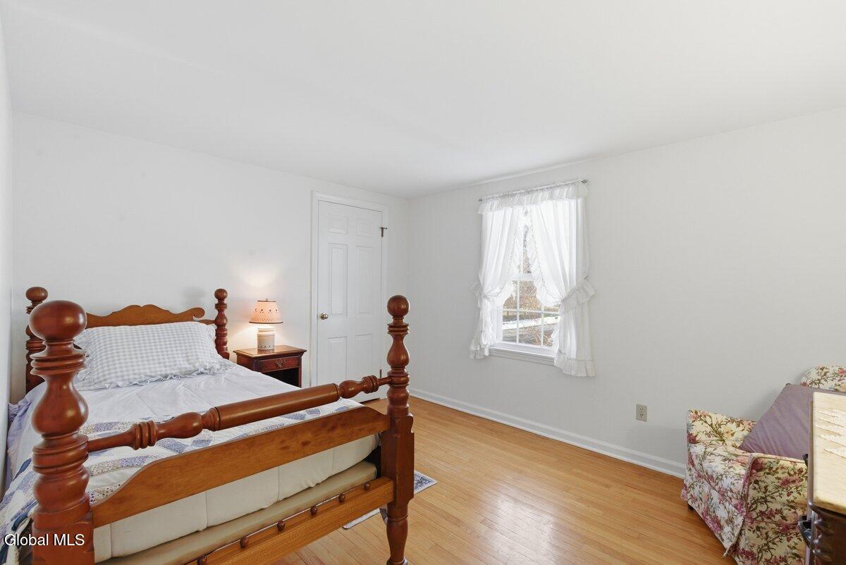 27 Wexford Road Delmar NY 12054