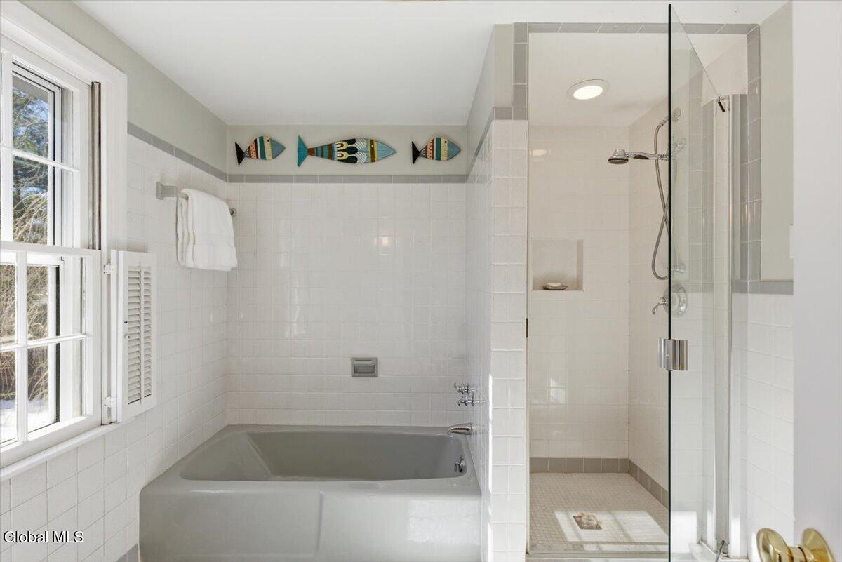 27 Wexford Road Delmar NY 12054