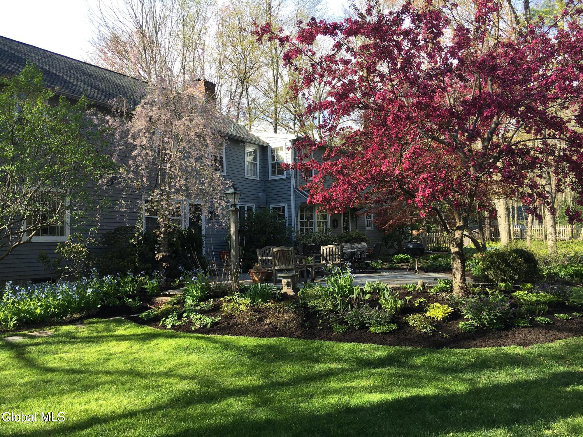 27 Wexford Road Delmar NY 12054