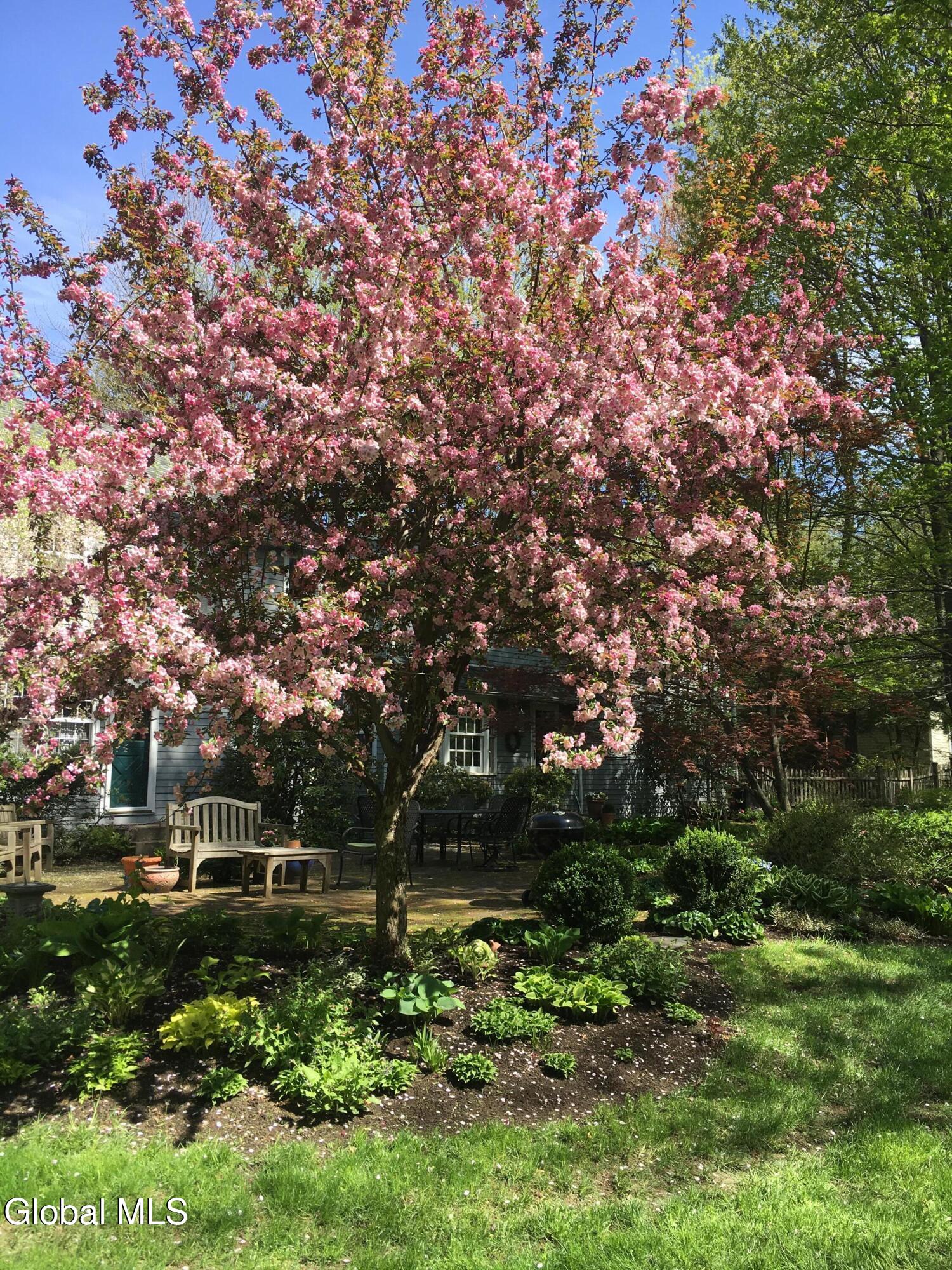 27 Wexford Road Delmar NY 12054