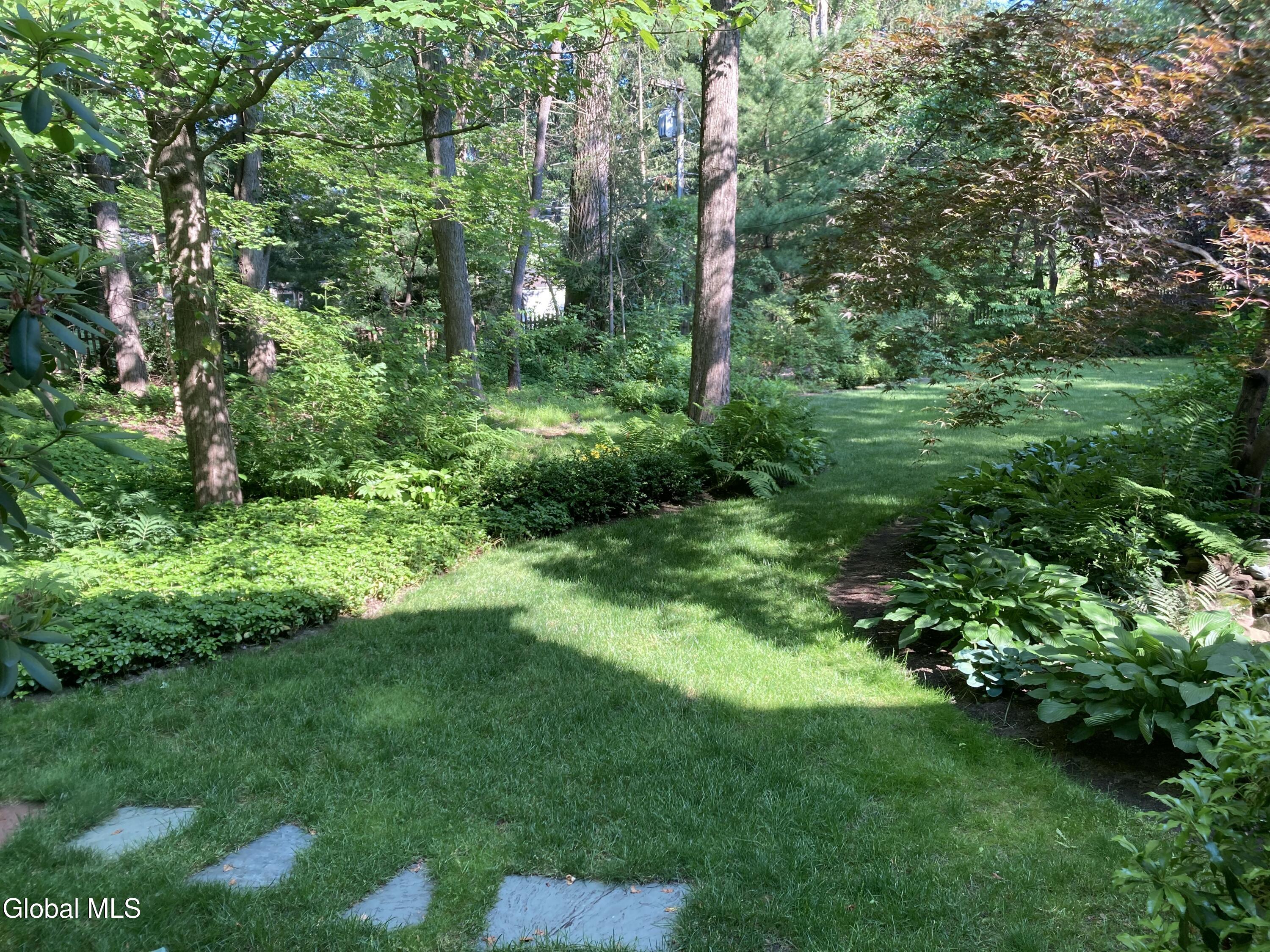 27 Wexford Road Delmar NY 12054