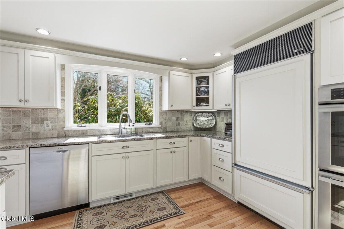 27 Wexford Road Delmar NY 12054