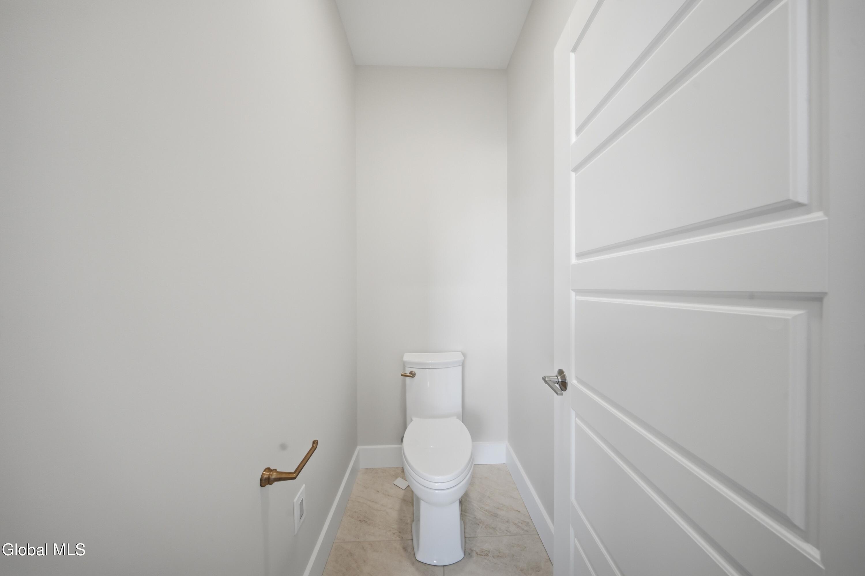 17 Schermerhorn Road Cohoes NY 12047