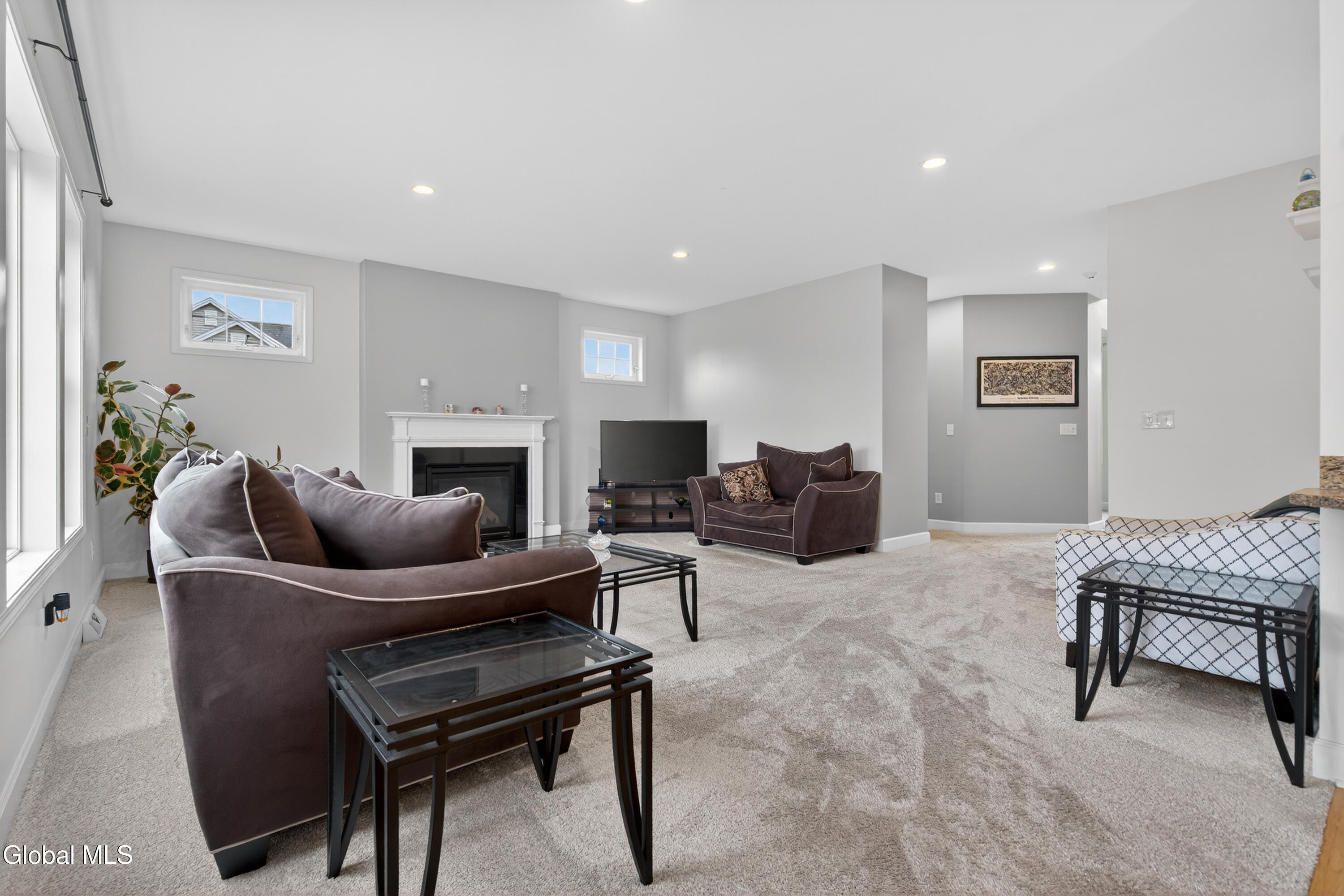 39 Outlook Drive S Mechanicville NY 12118