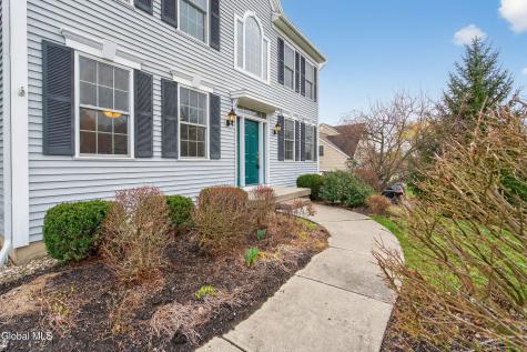 39 Outlook Drive S Mechanicville NY 12118