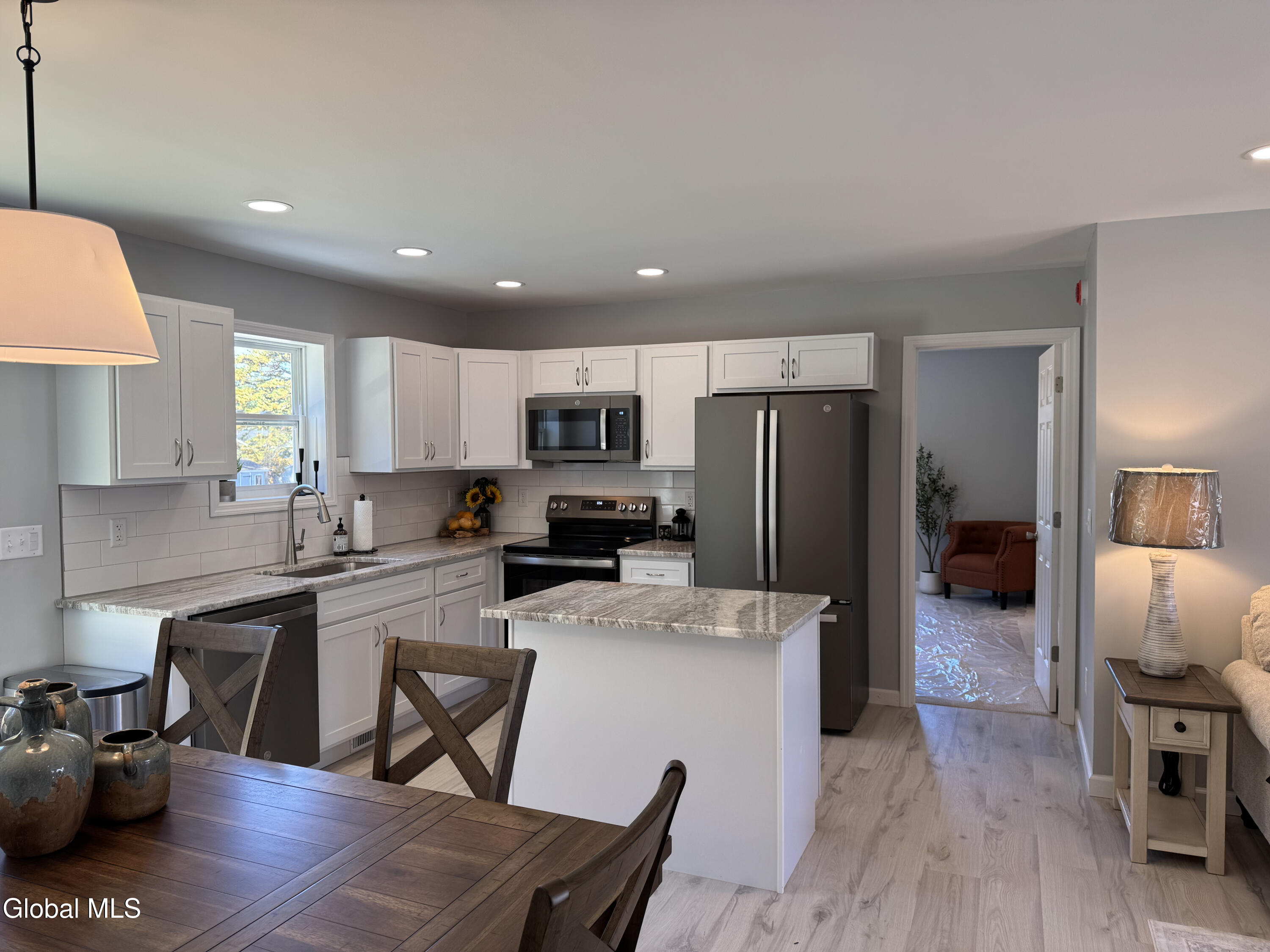 15 Leo Street Queensbury NY 12804