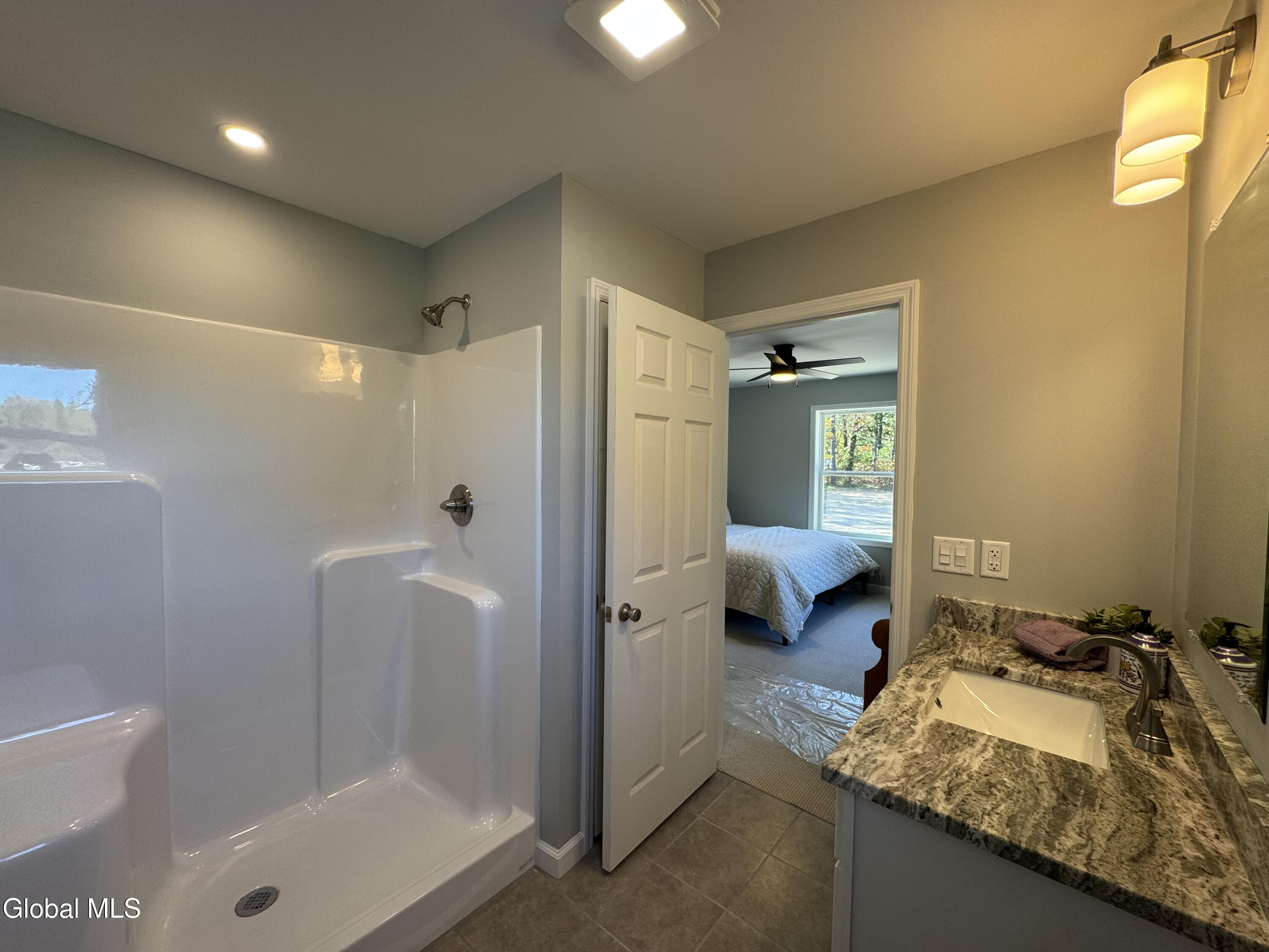 15 Leo Street Queensbury NY 12804