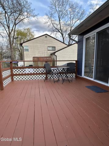 2312 Dean Street Niskayuna NY 12309