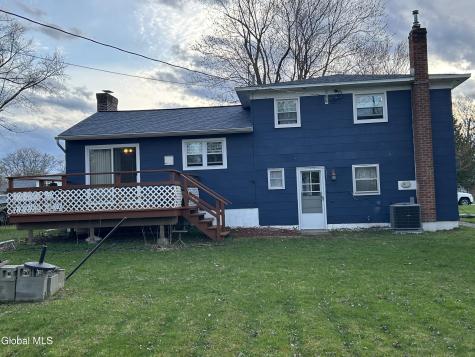 2312 Dean Street Niskayuna NY 12309