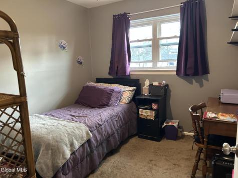 2312 Dean Street Niskayuna NY 12309
