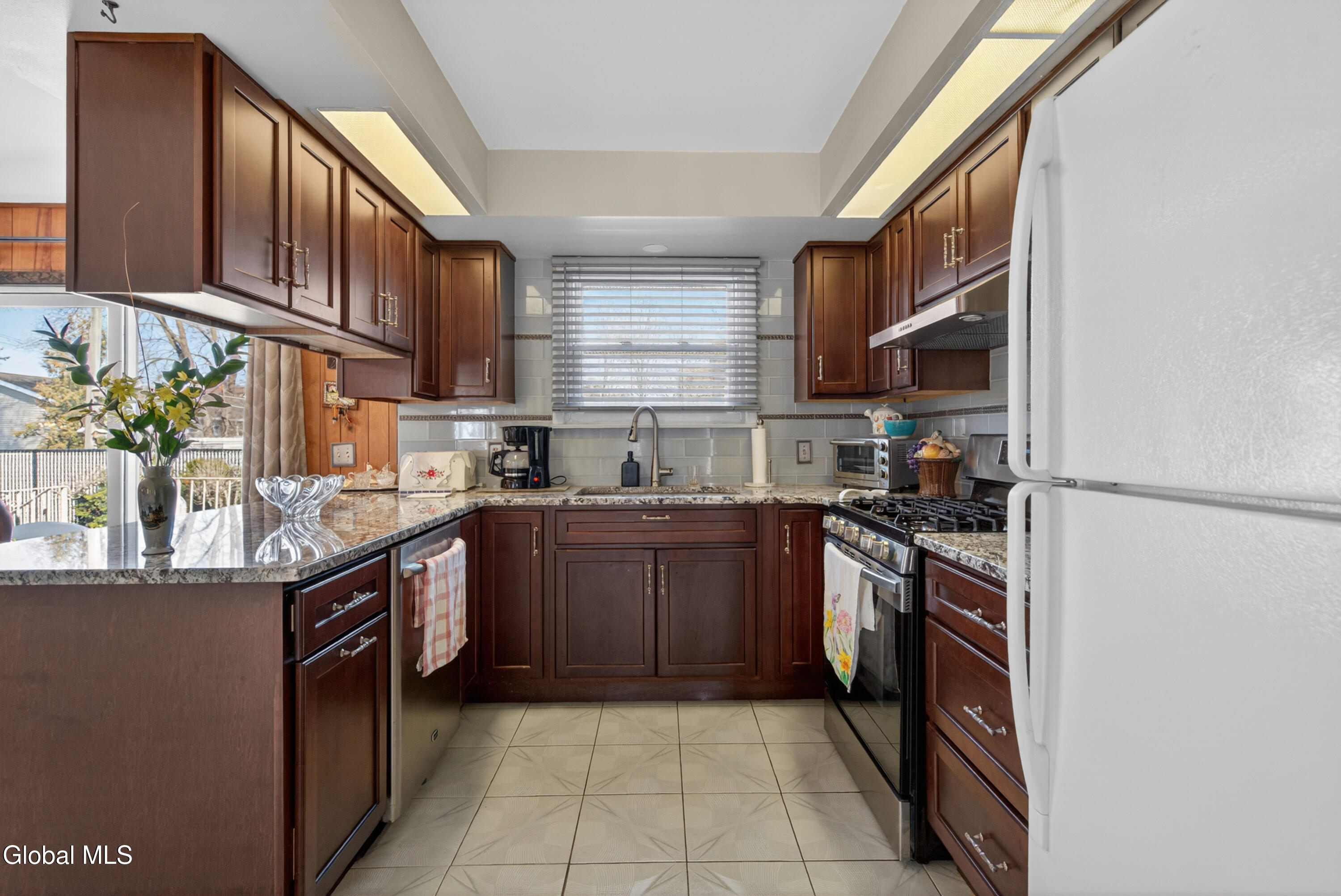 20 Willow Street Schenectady NY 12306