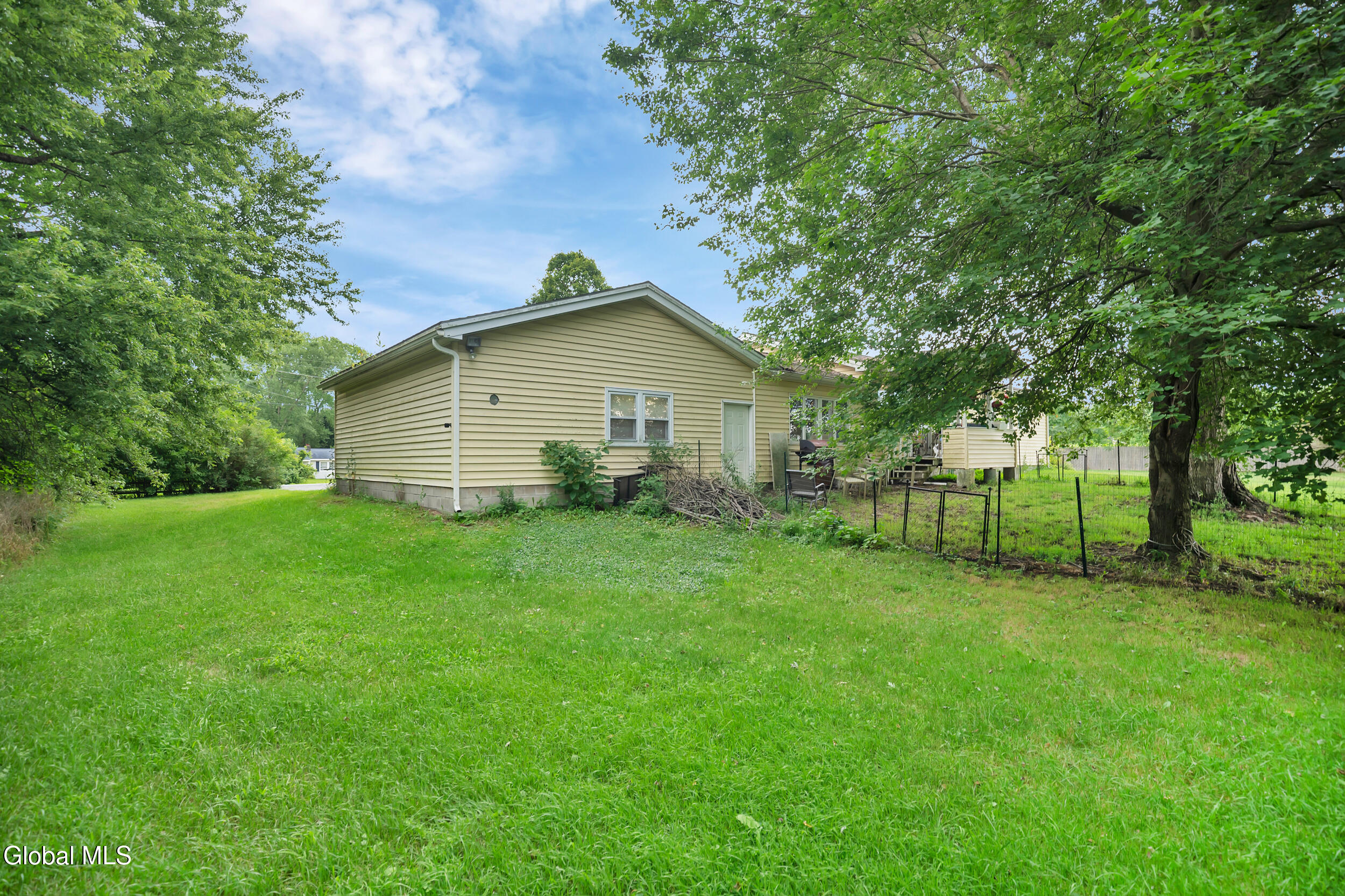 23 Thomas Road Fort Ann NY 12887