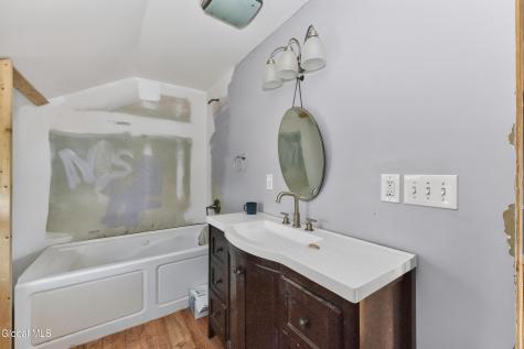 209 Swan Street Scotia NY 12302