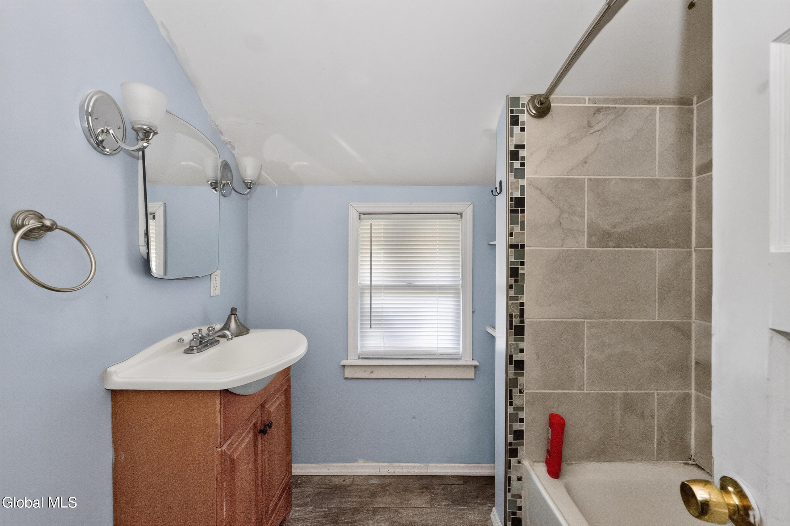 209 Swan Street Scotia NY 12302