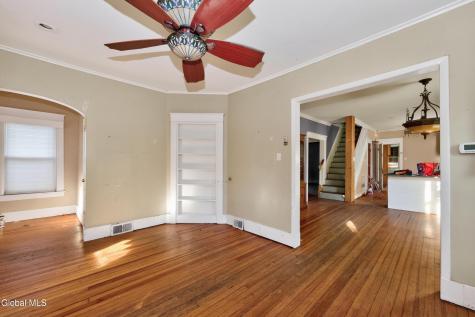 209 Swan Street Scotia NY 12302