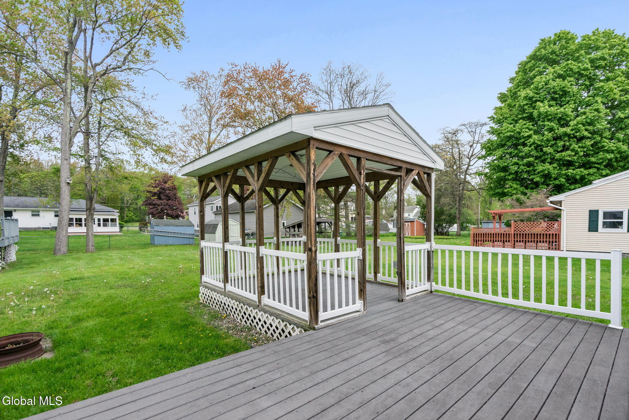 16 Ridgewood Lane Glenville NY 12302