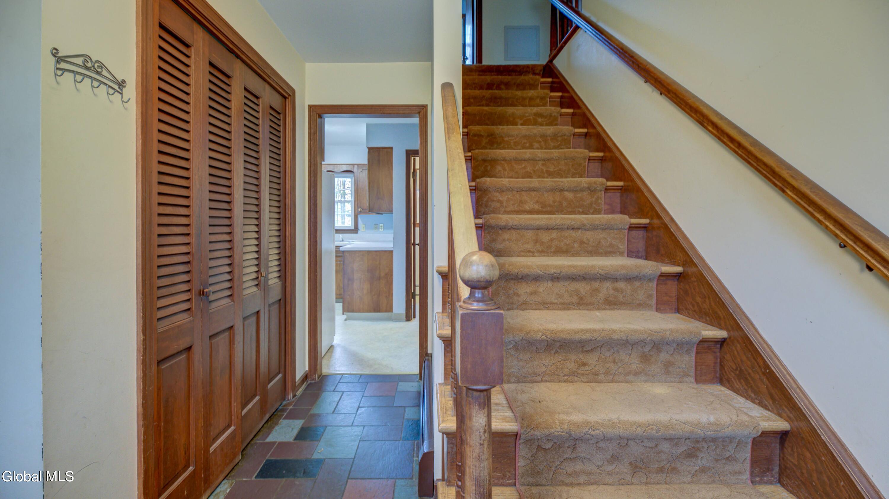 38 Hamilton Street Guilderland NY 12084