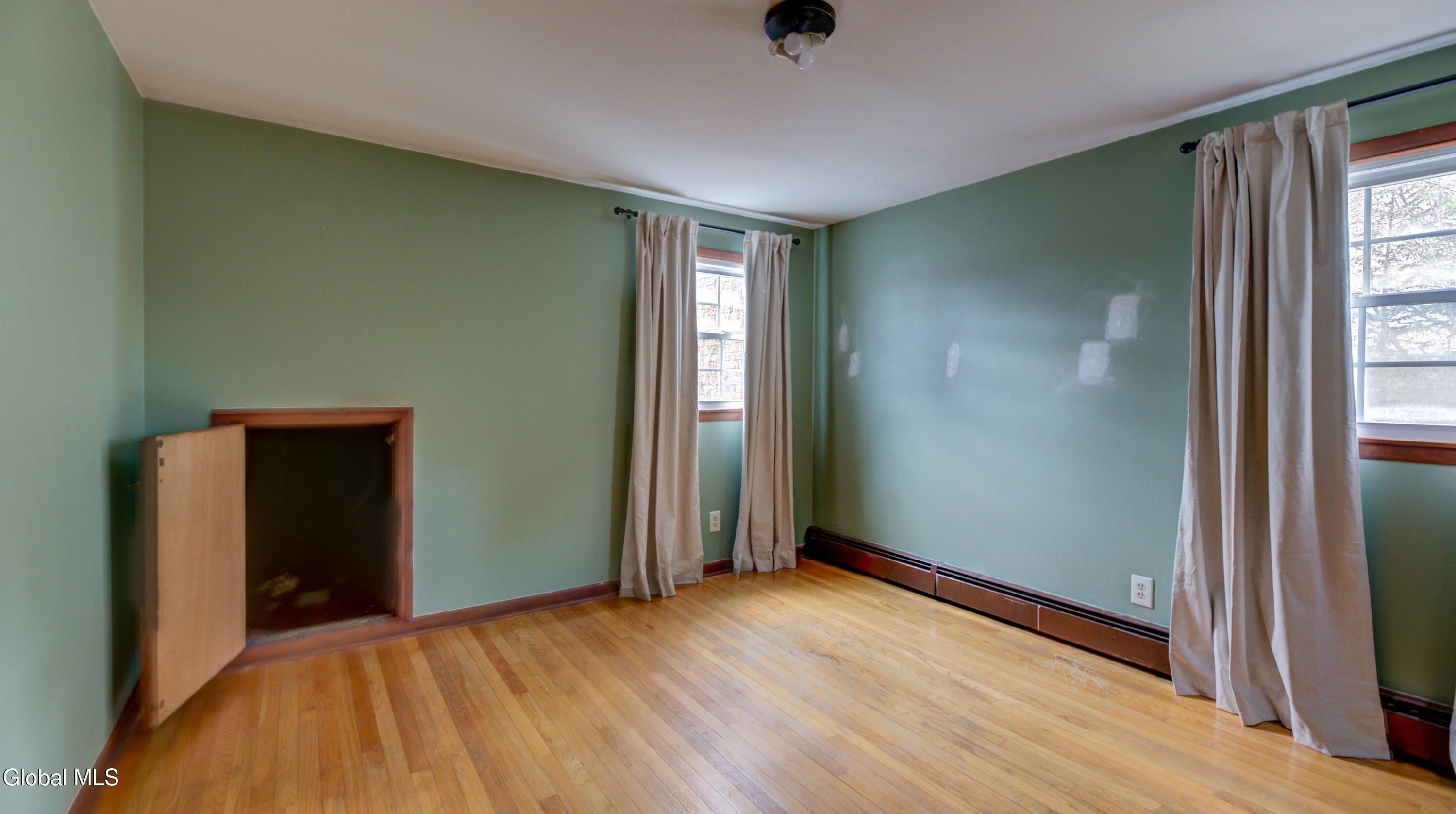 38 Hamilton Street Guilderland NY 12084