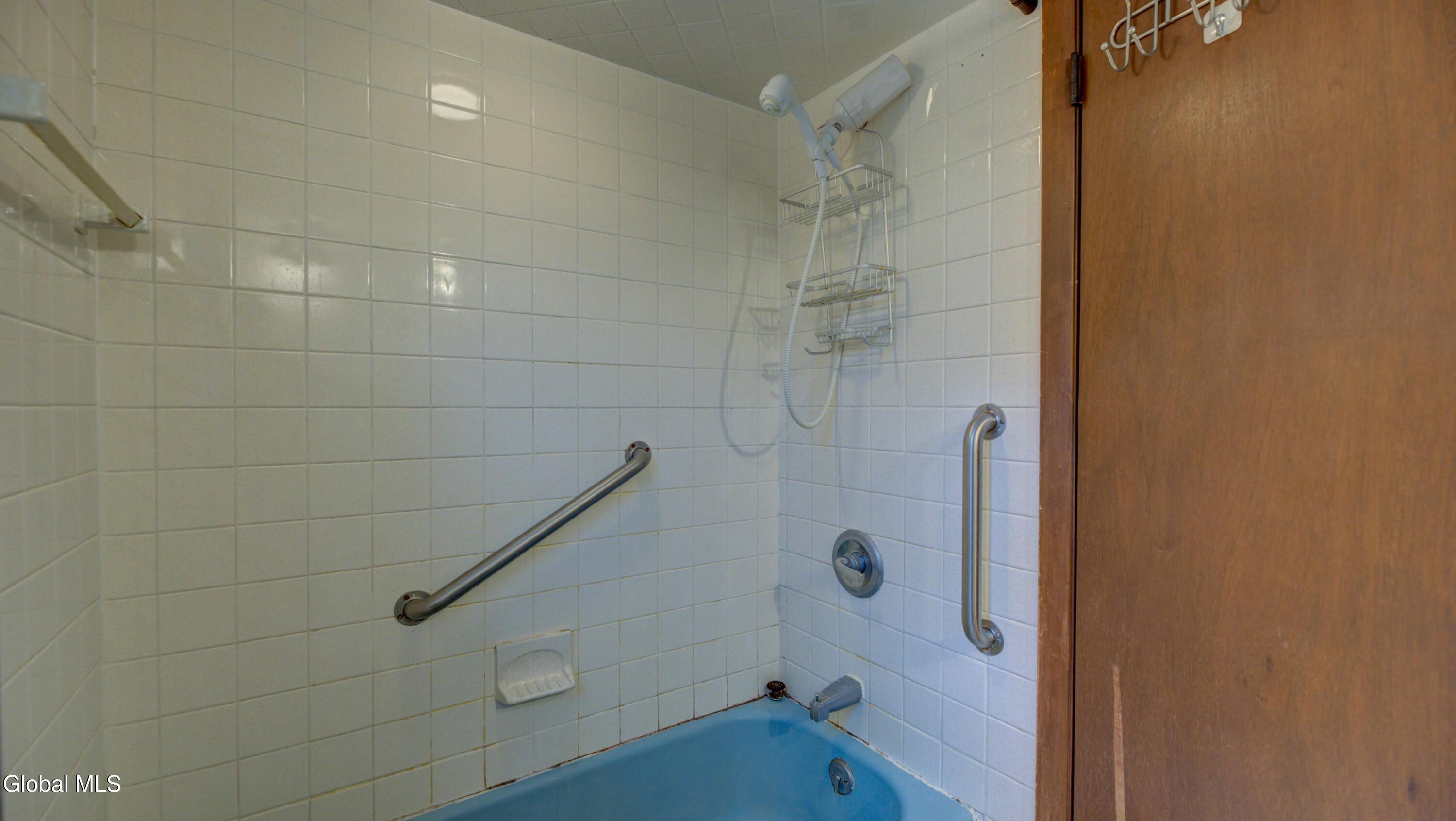 38 Hamilton Street Guilderland NY 12084