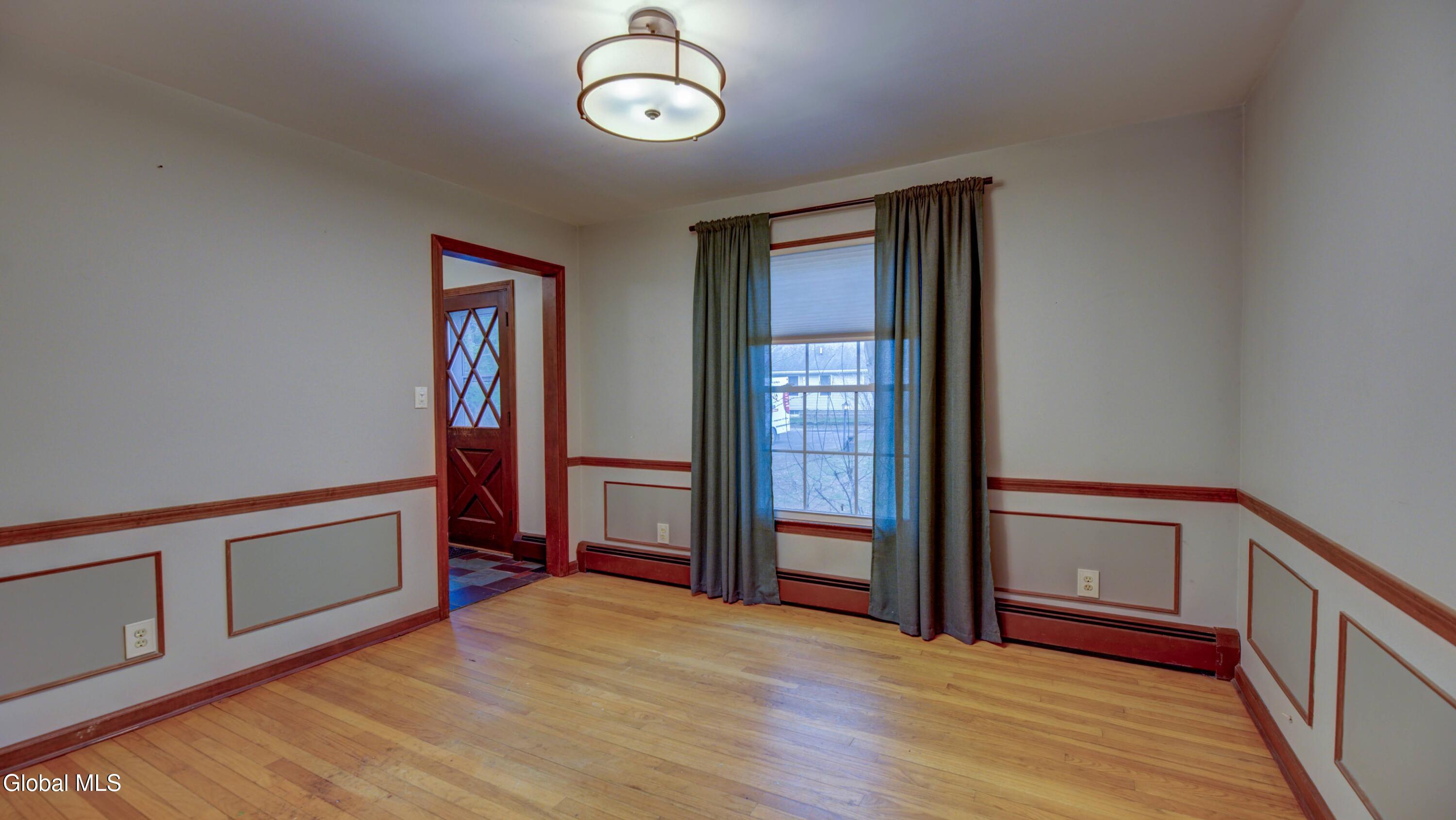 38 Hamilton Street Guilderland NY 12084