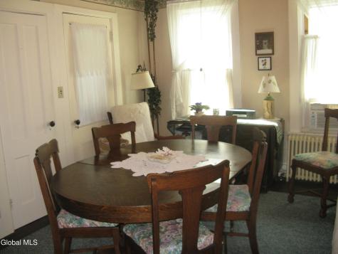 31 Pleasant Street Voorheesville NY 12186