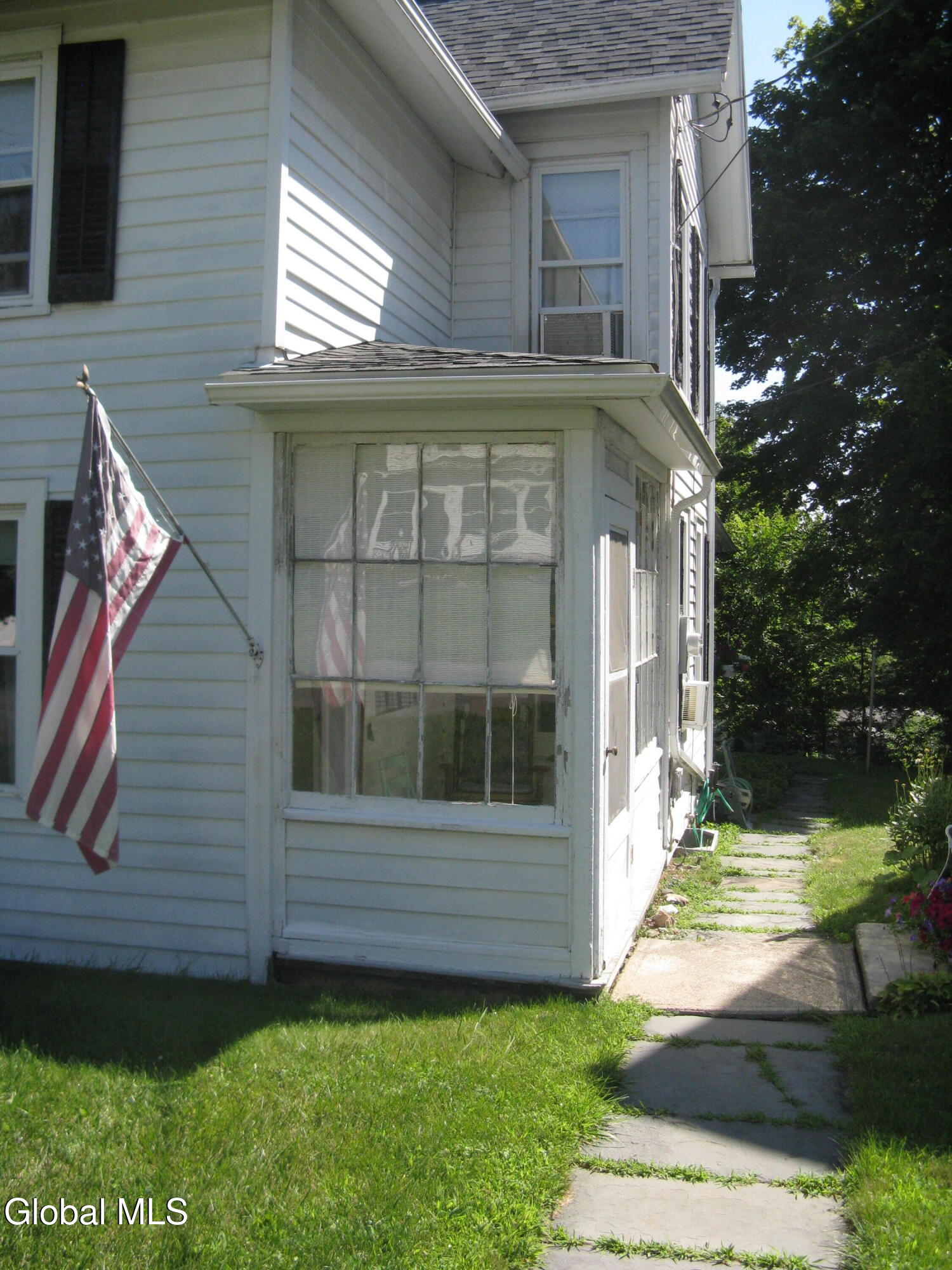 31 Pleasant Street Voorheesville NY 12186