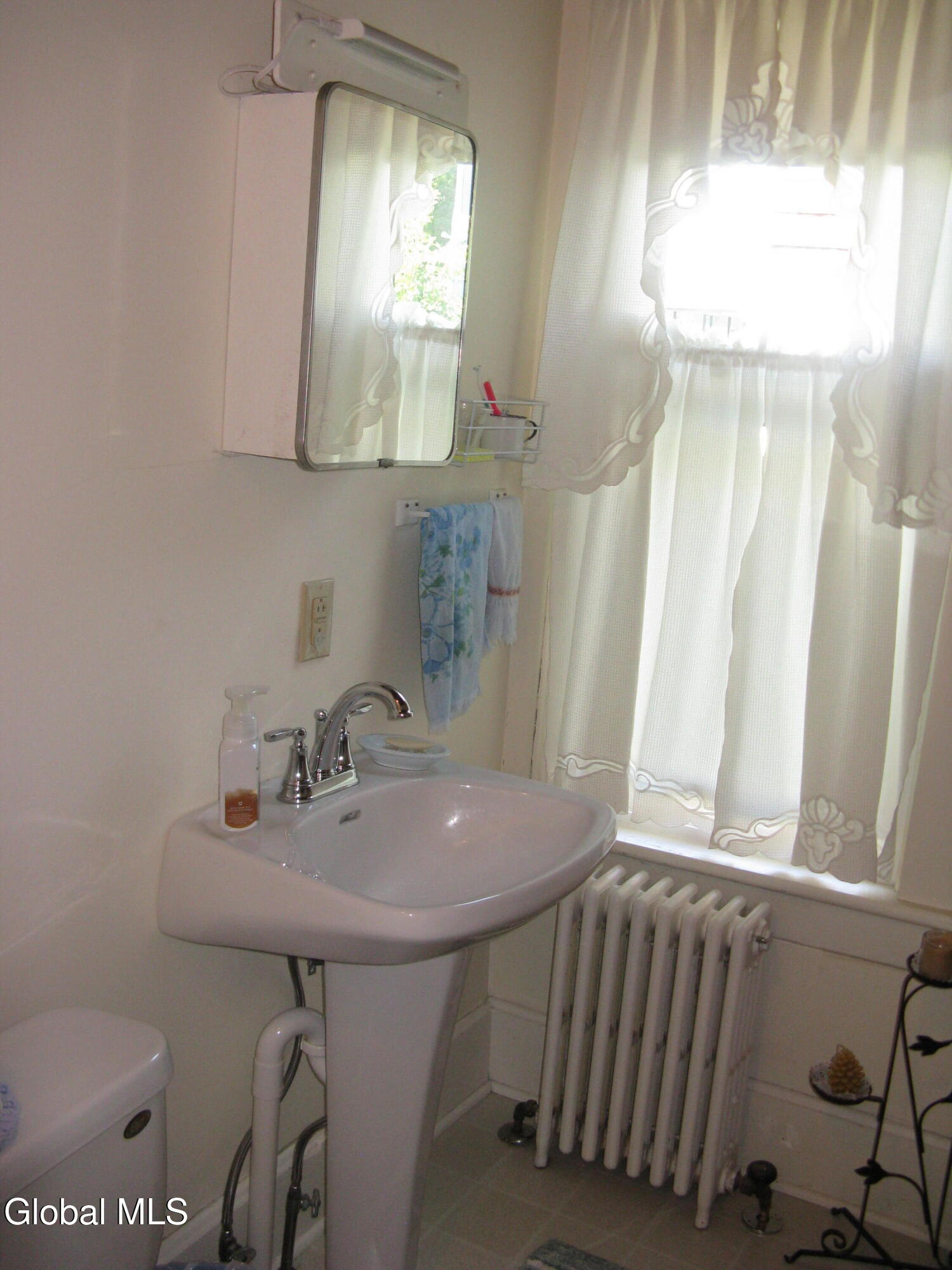 31 Pleasant Street Voorheesville NY 12186