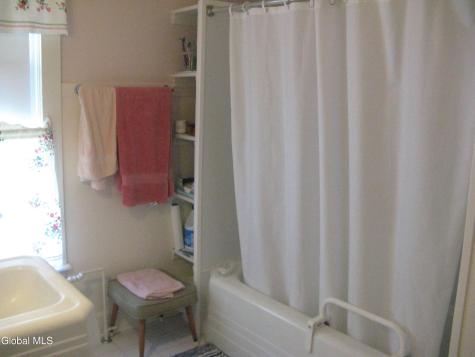 31 Pleasant Street Voorheesville NY 12186