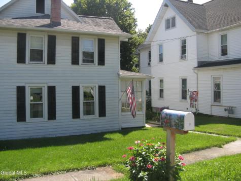 31 Pleasant Street Voorheesville NY 12186