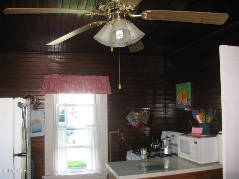 31 Pleasant Street Voorheesville NY 12186