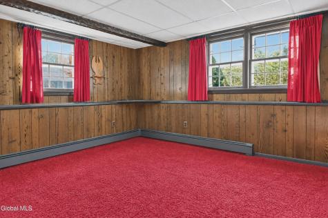 25 Baker Road Gloversville NY 12078