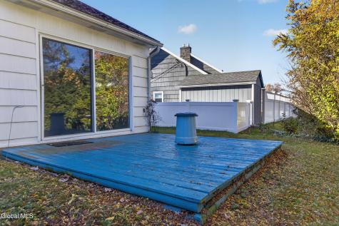 25 Baker Road Gloversville NY 12078