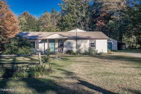 7198 Fish House Road Galway NY 12074