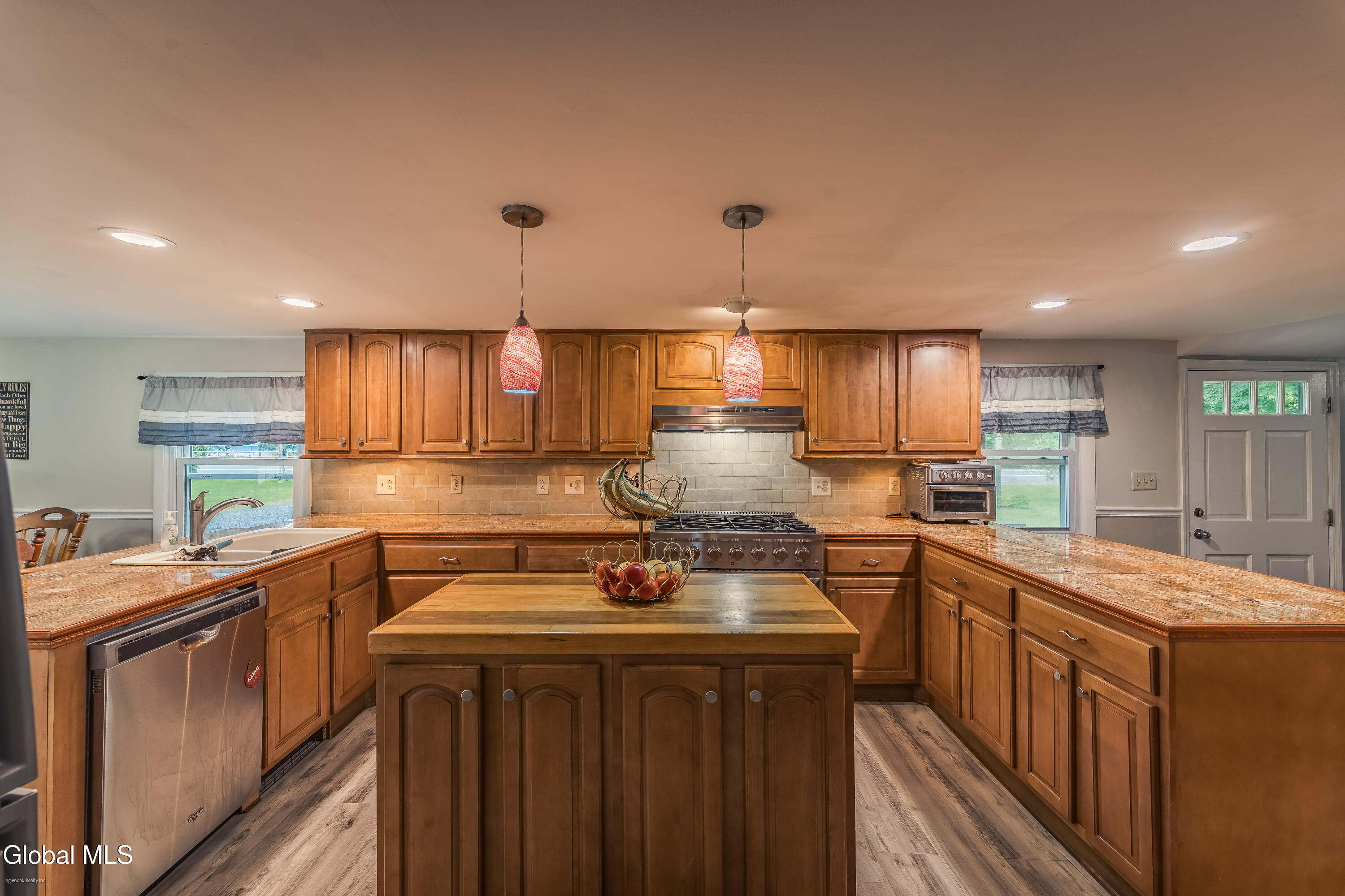 7198 Fish House Road Galway NY 12074