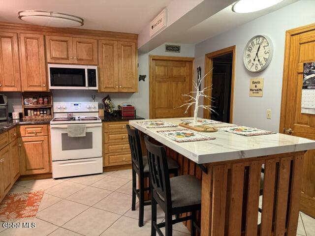 23 N Shore Road Rensselaer NY 12138