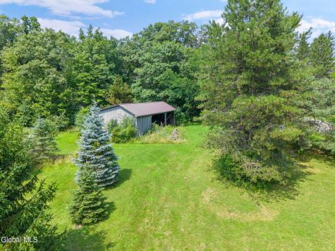159 Currybush Connection Schenectady NY 12306
