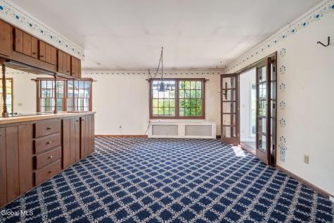 159 Currybush Connection Schenectady NY 12306