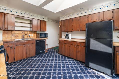 159 Currybush Connection Schenectady NY 12306