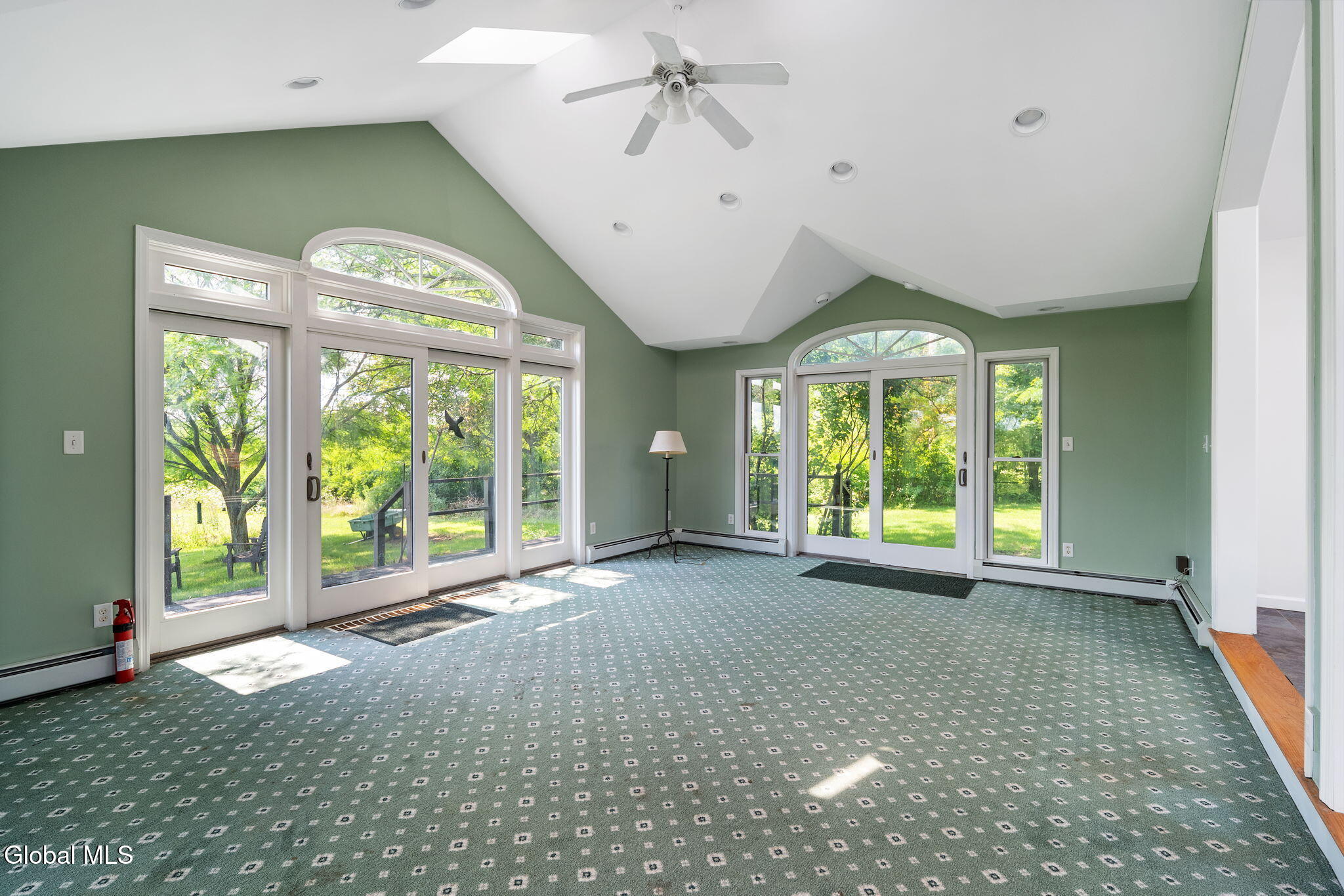 159 Currybush Connection Schenectady NY 12306