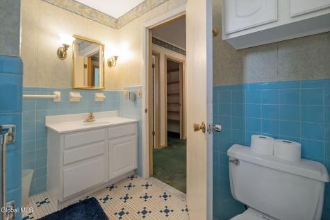159 Currybush Connection Schenectady NY 12306