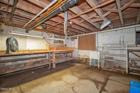 159 Currybush Connection Schenectady NY 12306