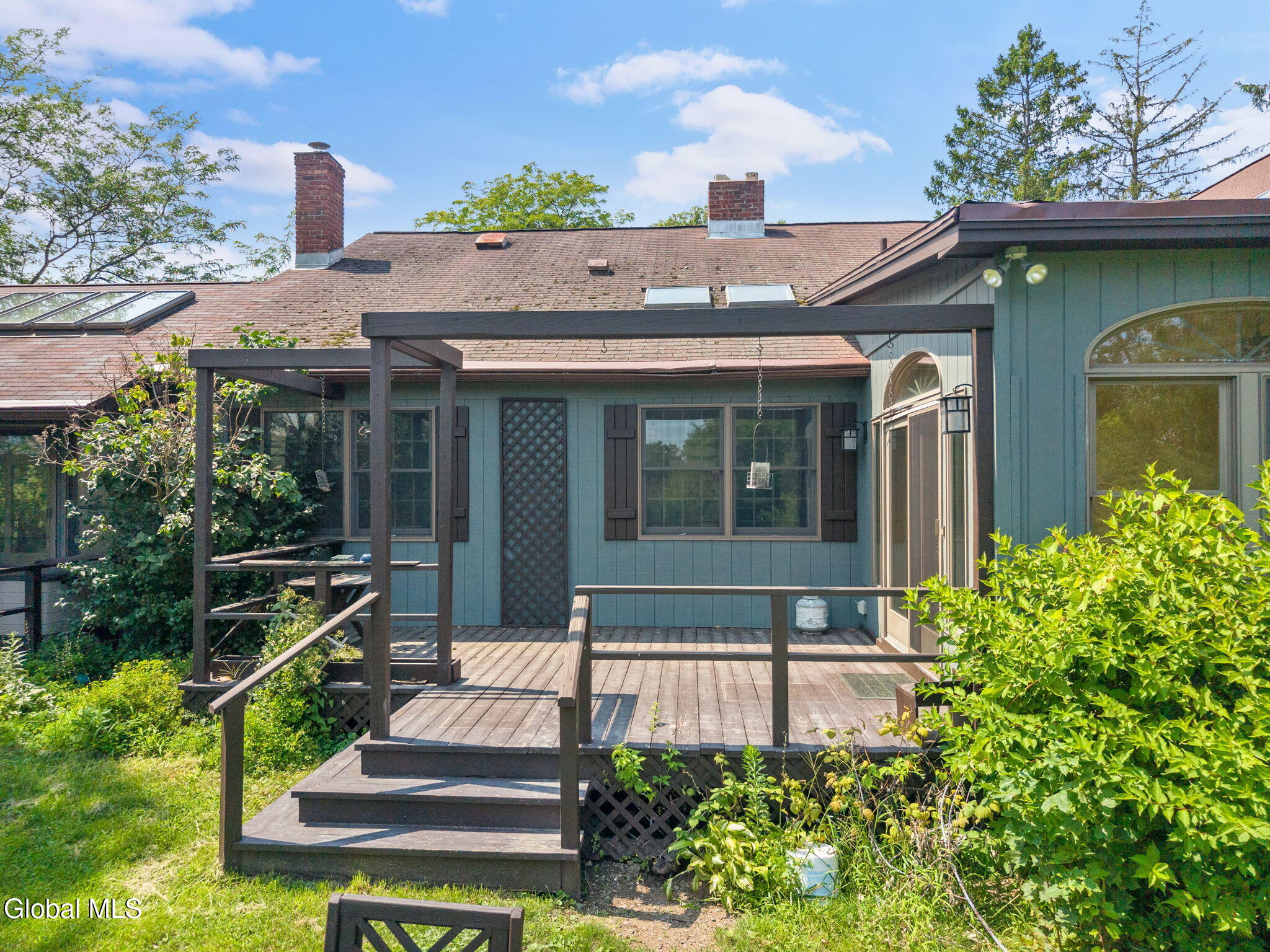 159 Currybush Connection Schenectady NY 12306