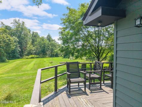 159 Currybush Connection Schenectady NY 12306