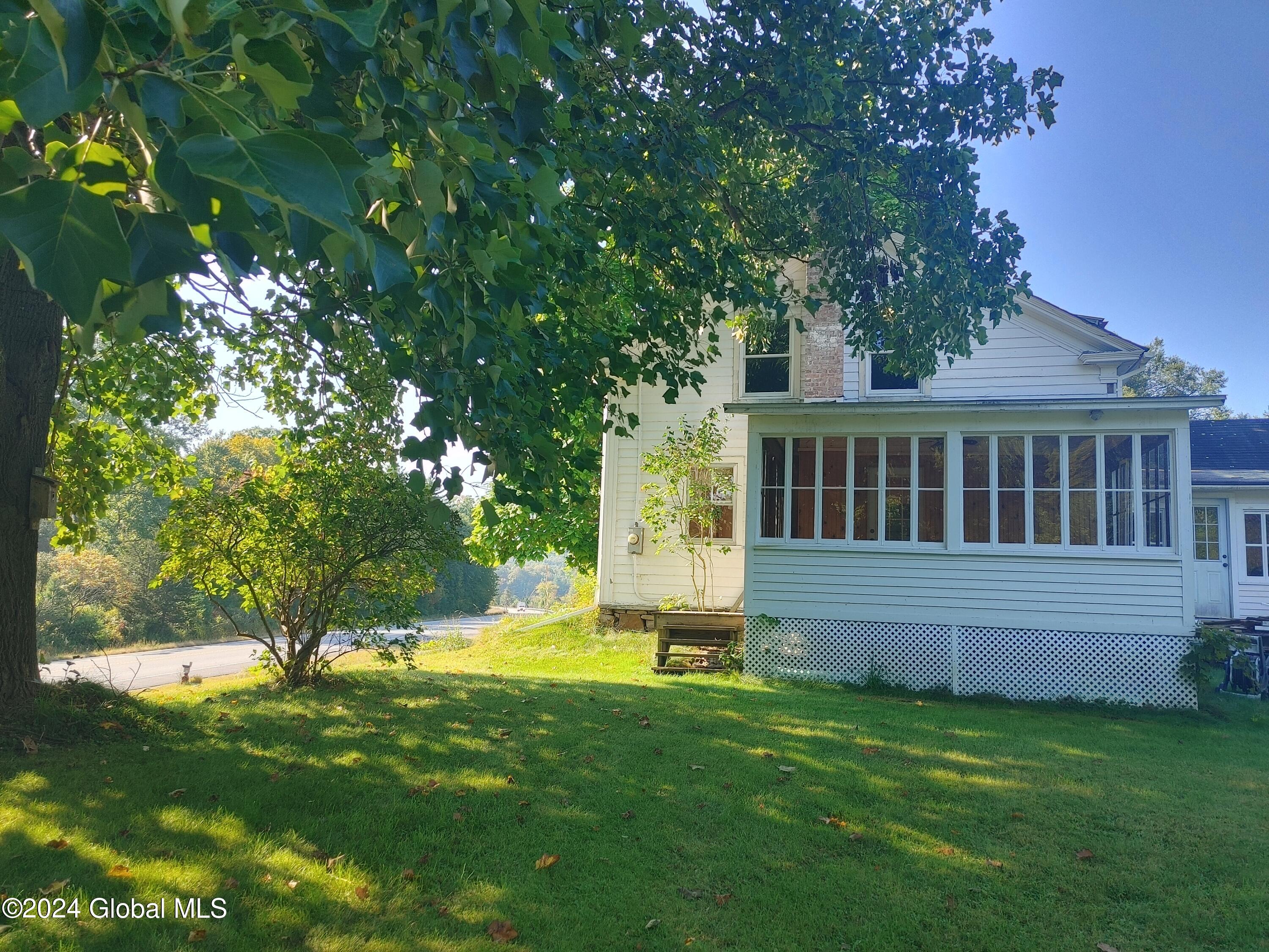 16151 Ny-22 Putnam Station NY 12861