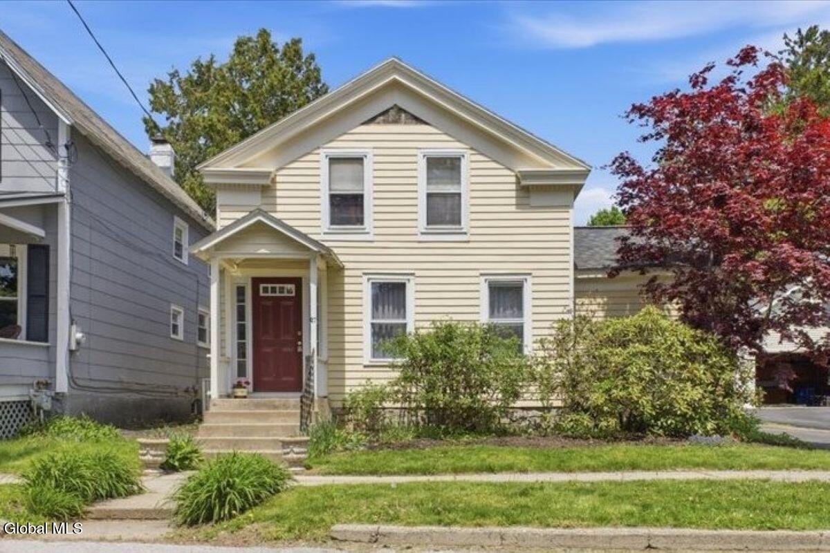 27 Marvin Street Saratoga Springs NY 12866