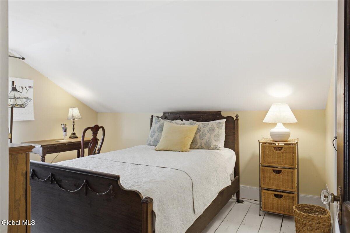 27 Marvin Street Saratoga Springs NY 12866