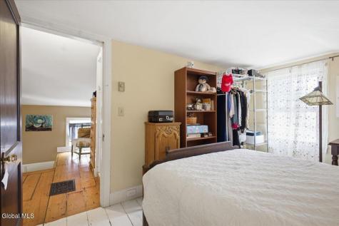 27 Marvin Street Saratoga Springs NY 12866
