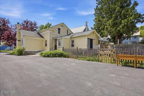 27 Marvin Street Saratoga Springs NY 12866