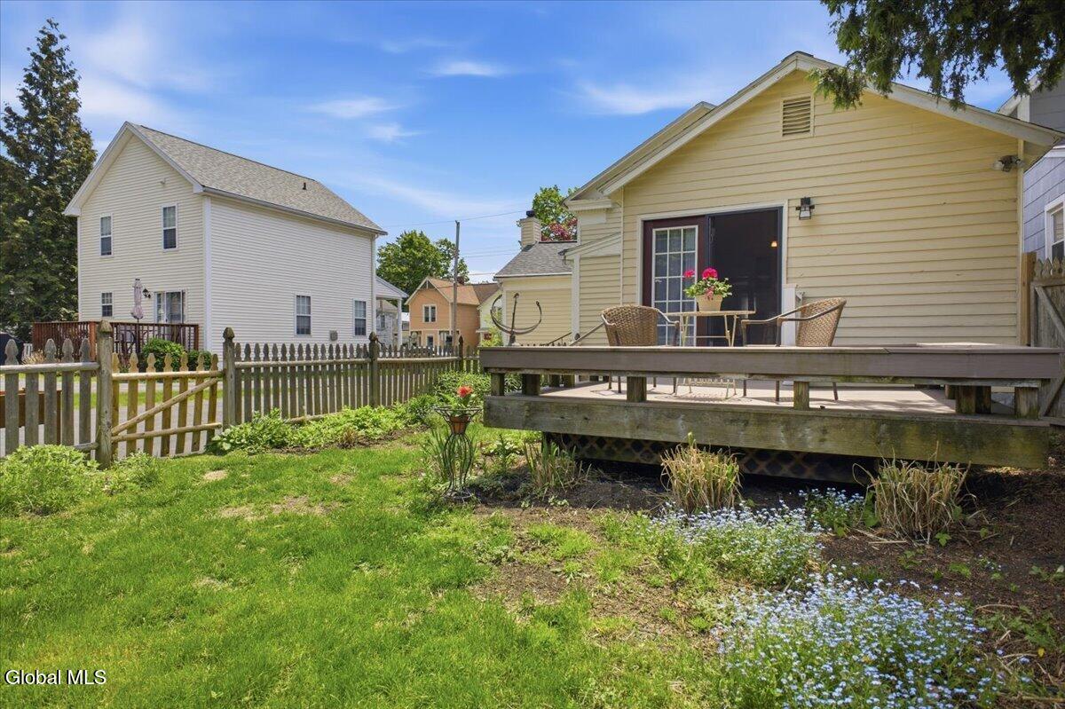 27 Marvin Street Saratoga Springs NY 12866
