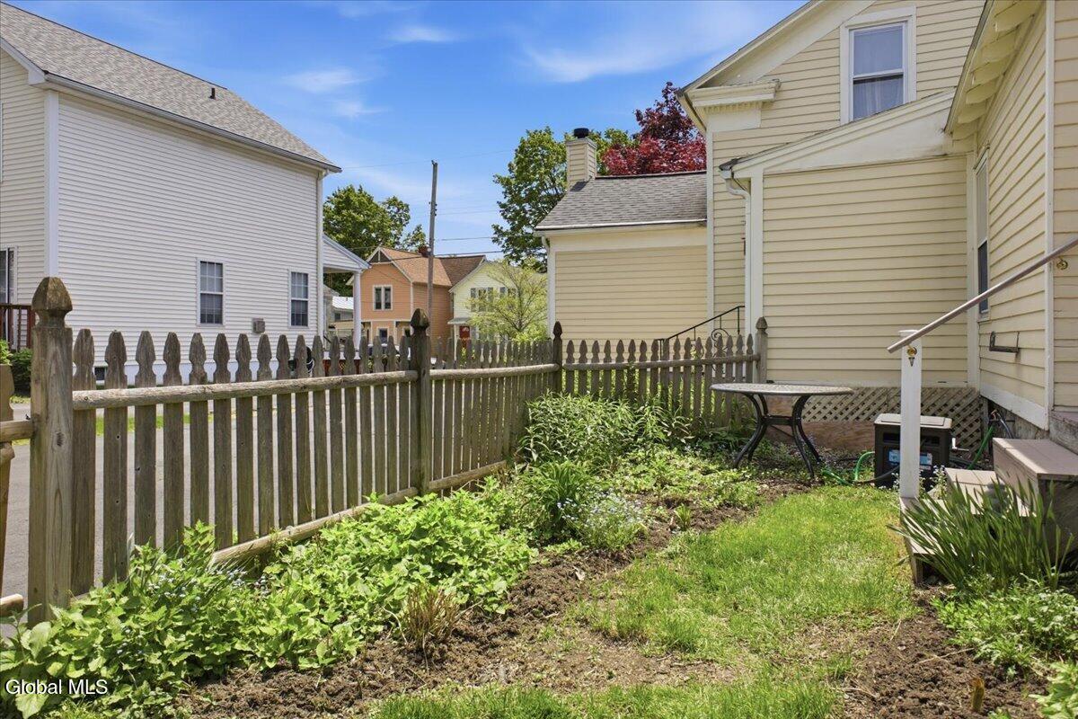 27 Marvin Street Saratoga Springs NY 12866
